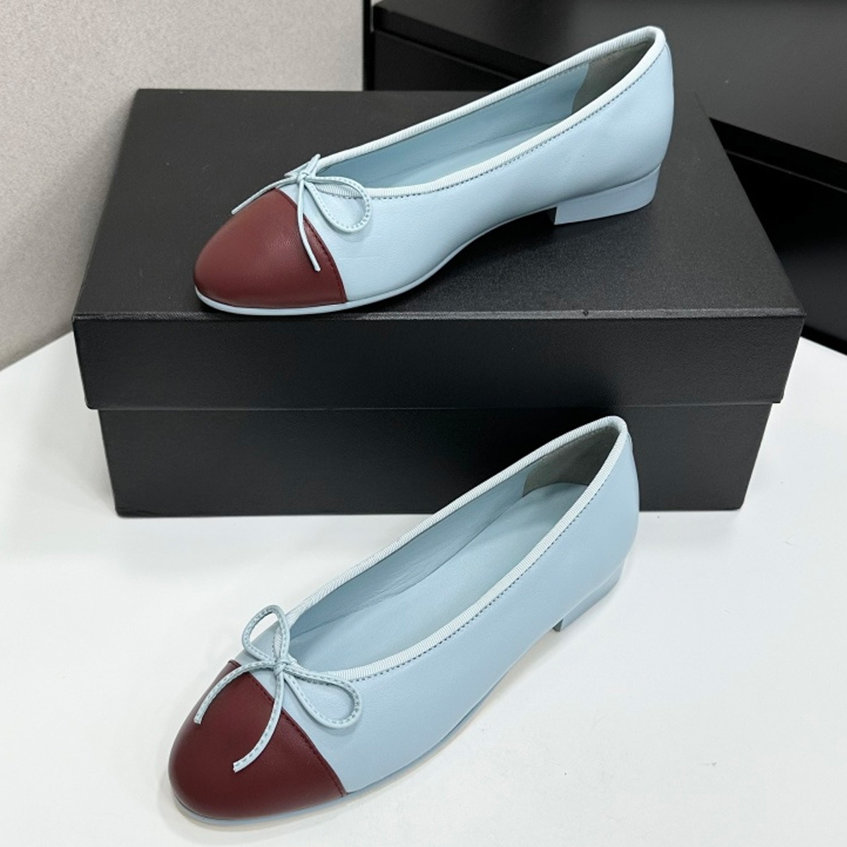2026 Women's Two-Tone Cap-Toe  - Shoes For Women Flats ulasan dan harga