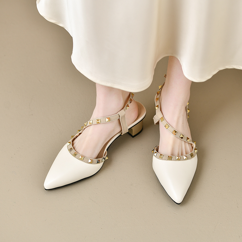 Women Shiny Back Buckle Strap  - Metallic Heel Sandal ulasan dan harga