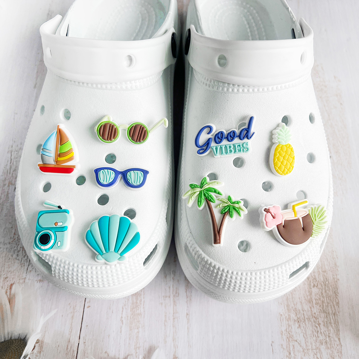 Summer Beach Coco Shoe Charms  - Women'S Shoes Crocs ulasan dan harga