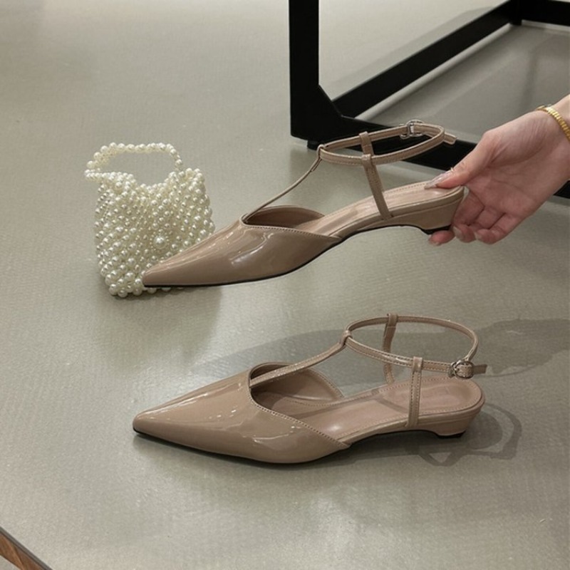 Womens Pointed Toe T-Strap Kit - Women Shoes Wedges ulasan dan harga